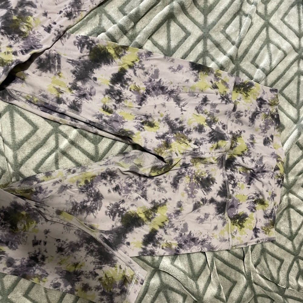 Lululemon align leggings size 12 great condition leggings do not fit